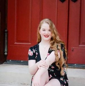 Meet your Posher, Julianna